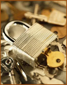 Interstate Locksmith Shop Plymouth, MI 313-483-8664 - 12-rekeying-locks