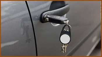 Interstate Locksmith Shop Plymouth, MI 313-483-8664 - 18-car-unlock